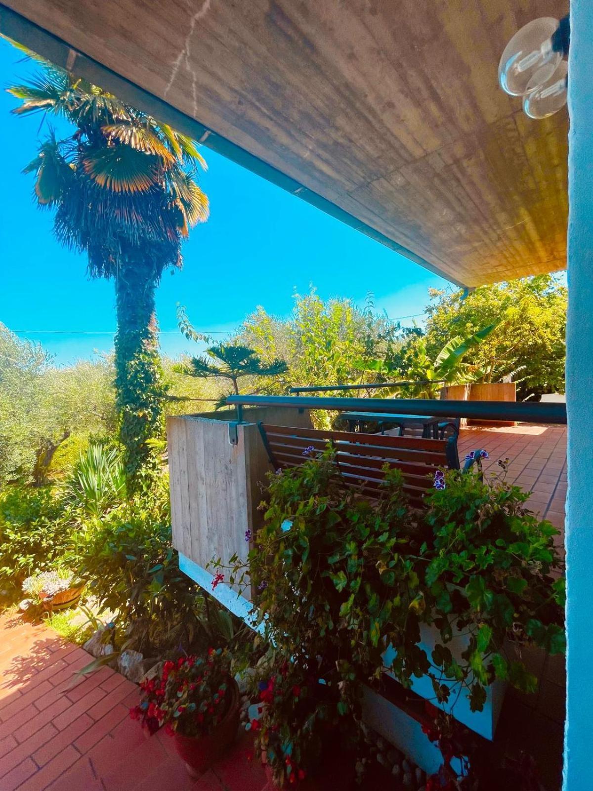Villa In Collina Vista Mare Roseto Degli Abruzzi Exterior photo